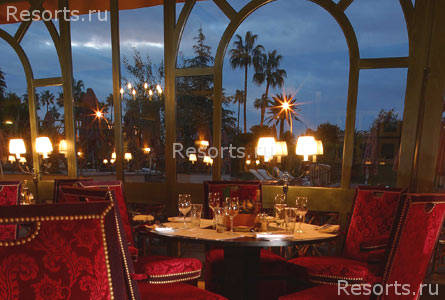 Hotel Majestic Barriere 27
